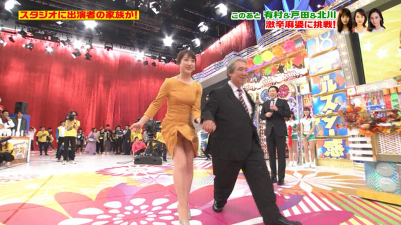 芸能人パンチラ動画像804枚!お宝パンツに太ももエッチなTゾーン♡女子アナ・女優のパン線 お尻がエロくて抜ける!!278枚目