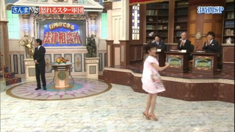芸能人パンチラ動画像804枚!お宝パンツに太ももエッチなTゾーン♡女子アナ・女優のパン線 お尻がエロくて抜ける!!381枚目