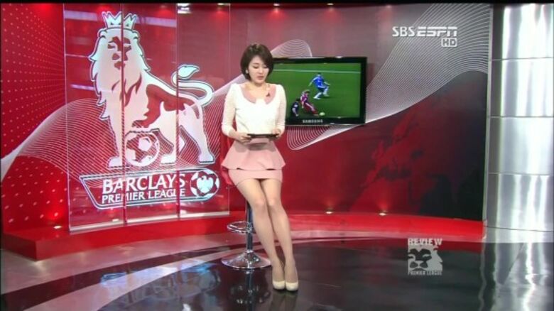 芸能人パンチラ動画像804枚!お宝パンツに太ももエッチなTゾーン♡女子アナ・女優のパン線 お尻がエロくて抜ける!!407枚目