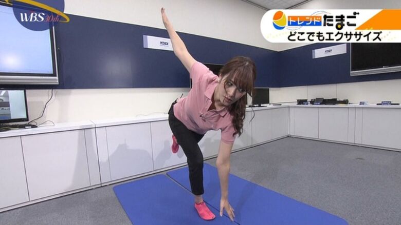 芸能人パンチラ動画像804枚!お宝パンツに太ももエッチなTゾーン♡女子アナ・女優のパン線 お尻がエロくて抜ける!!505枚目