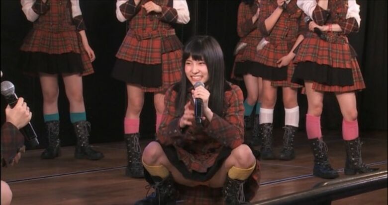 芸能人パンチラ動画像804枚!お宝パンツに太ももエッチなTゾーン♡女子アナ・女優のパン線 お尻がエロくて抜ける!!556枚目