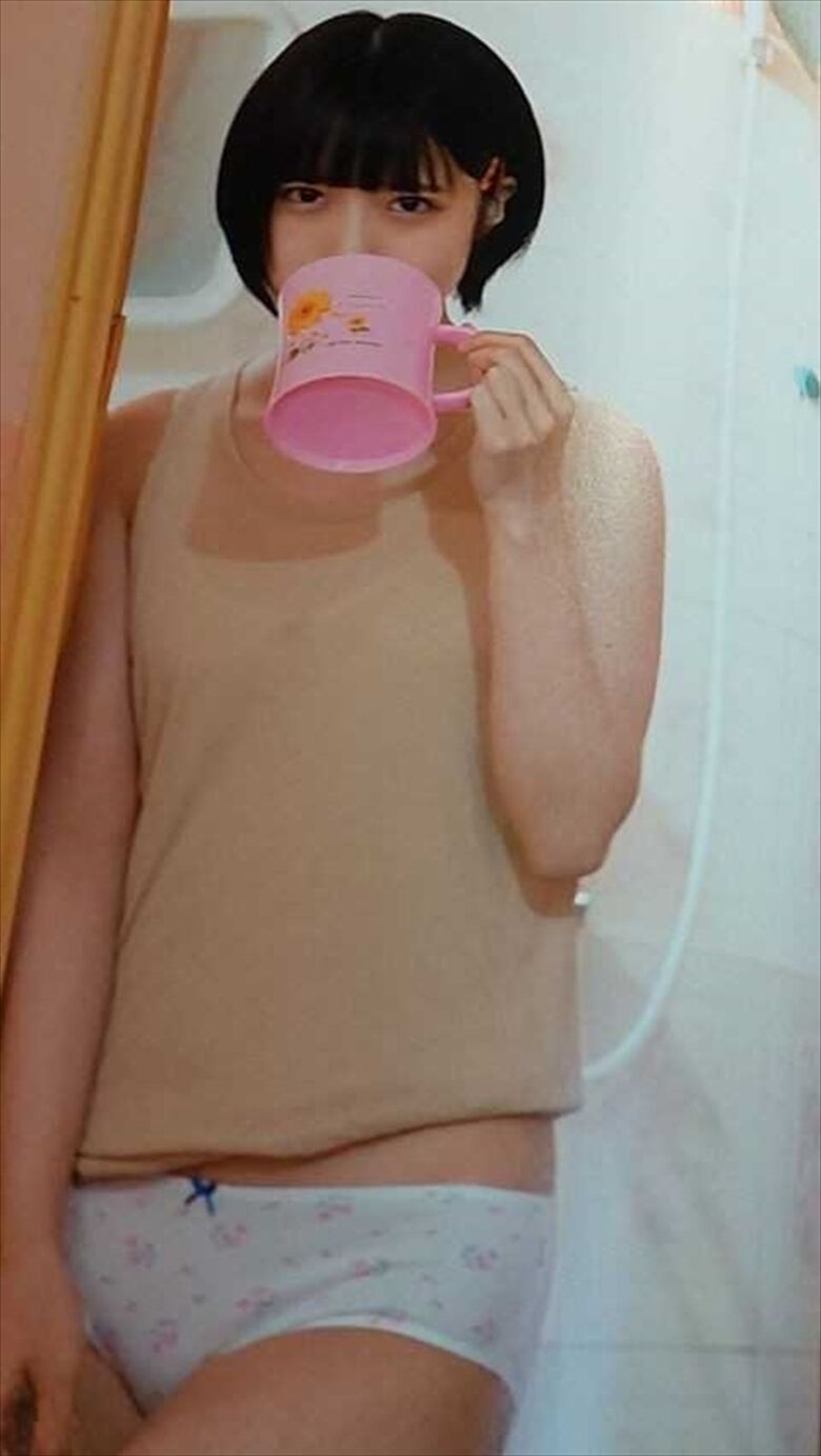 芸能人 パンチラがエロいぜ!テレビのお宝画像ここにあり📺パンツの専門サイトが徹底解説しちゃいます♡042