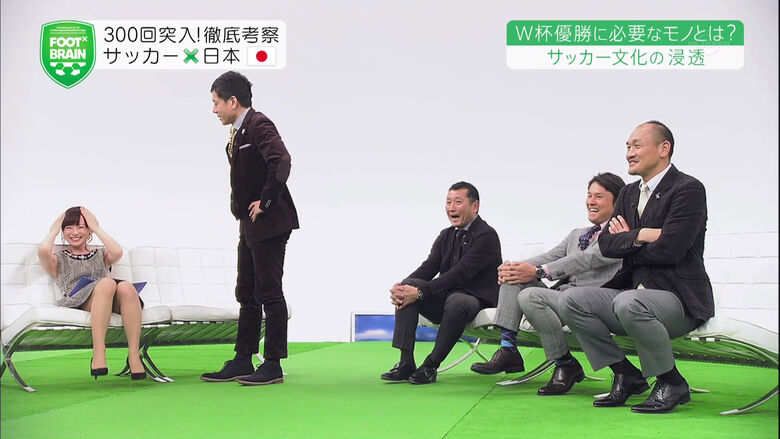 芸能人 パンチラがエロいぜ!テレビのお宝画像ここにあり📺パンツの専門サイトが徹底解説しちゃいます♡257