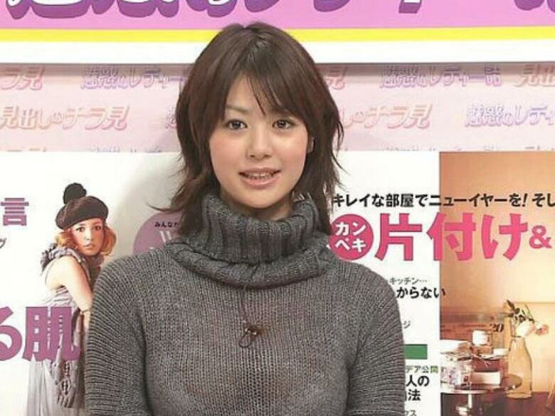 芸能人 パンチラがエロいぜ!テレビのお宝画像ここにあり📺パンツの専門サイトが徹底解説しちゃいます♡443