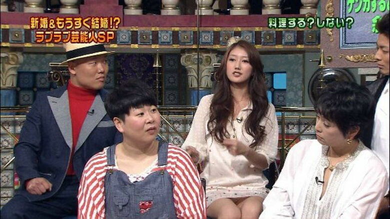 芸能人 パンチラがエロいぜ!テレビのお宝画像ここにあり📺パンツの専門サイトが徹底解説しちゃいます♡661