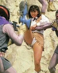 宇宙刑事シャイダー パンチラ画像!女刑事アニーのエロいお宝パンツ💕貴重なシーンをまとめたぜ!!012枚目