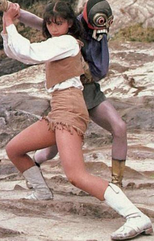 宇宙刑事シャイダー パンチラ画像!女刑事アニーのエロいお宝パンツ💕貴重なシーンをまとめたぜ!!014枚目