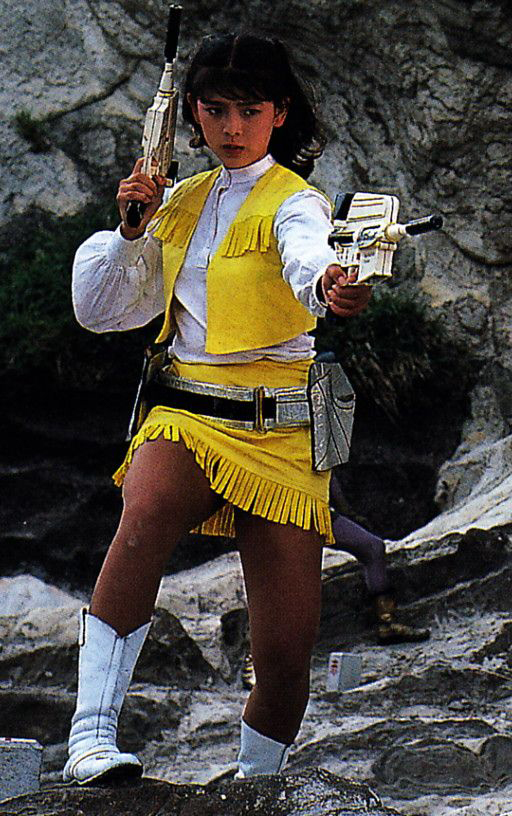 宇宙刑事シャイダー パンチラ画像!女刑事アニーのエロいお宝パンツ💕貴重なシーンをまとめたぜ!!023枚目