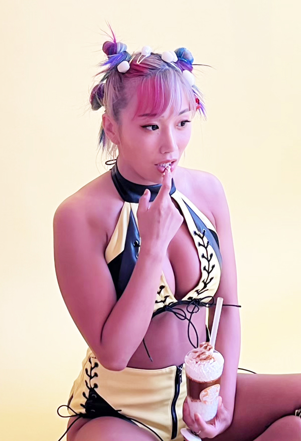 ウナギ・サヤカ ヌードエロ画像！巨乳おっぱいに乳首♡お宝水着グラビア写真集が抜けるよ!!031枚目