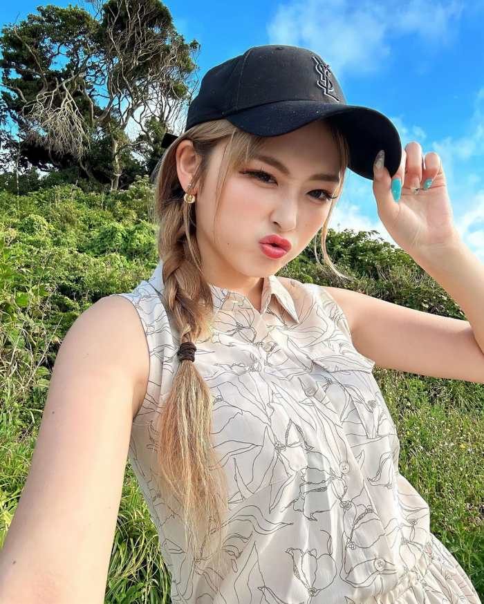 ゆうちゃみ パンチラ画像!エロい太もも💕貴重なパンツをまとめたぜ!!水着写真集も抜けちゃいます【動画あり】058