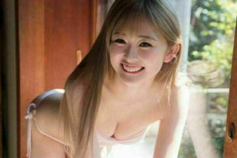 ゆうちゃみ パンチラ画像!エロい太もも💕貴重なパンツをまとめたぜ!!水着写真集も抜けちゃいます【動画あり】112