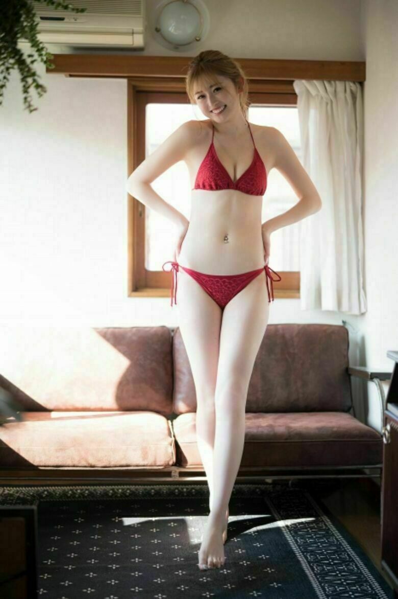 ゆうちゃみ パンチラ画像!エロい太もも💕貴重なパンツをまとめたぜ!!水着写真集も抜けちゃいます【動画あり】144