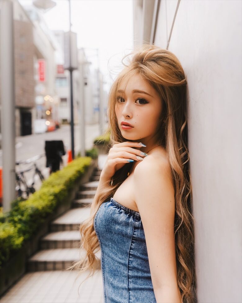 ゆうちゃみ パンチラ画像!エロい太もも💕貴重なパンツをまとめたぜ!!水着写真集も抜けちゃいます【動画あり】202
