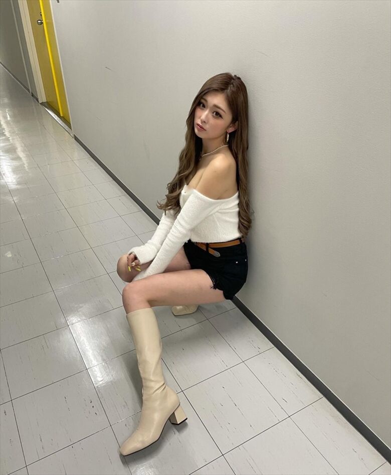ゆうちゃみ パンチラ画像!エロい太もも💕貴重なパンツをまとめたぜ!!水着写真集も抜けちゃいます【動画あり】210