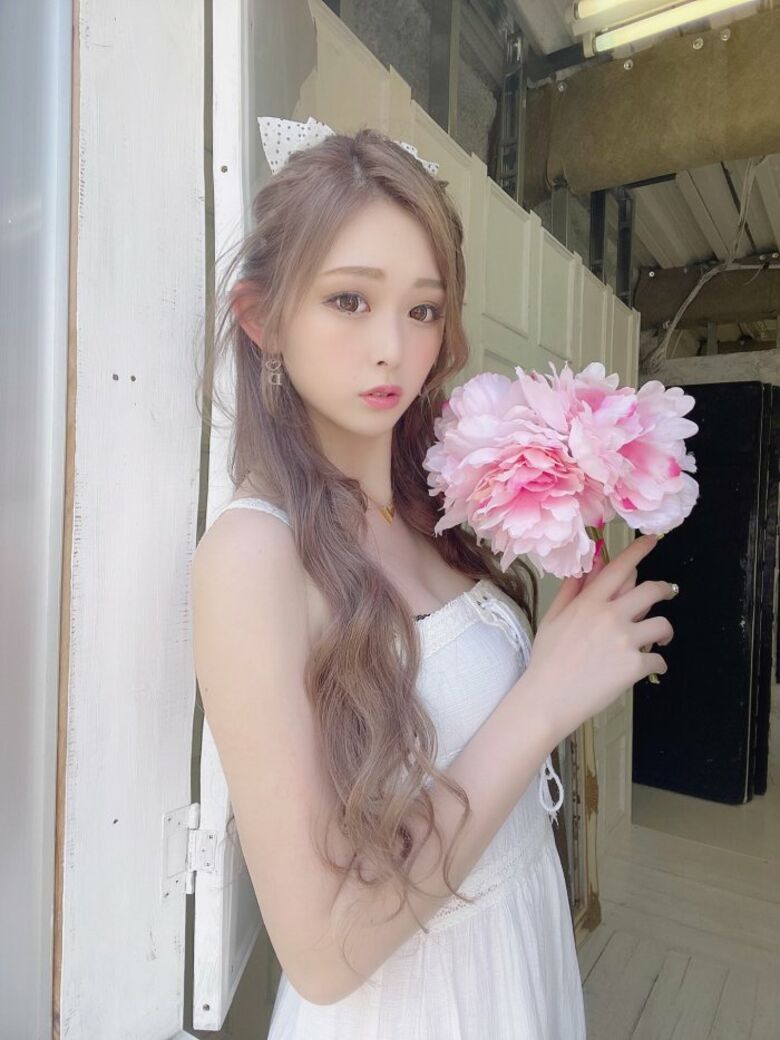 ゆうちゃみ パンチラ画像!エロい太もも💕貴重なパンツをまとめたぜ!!水着写真集も抜けちゃいます【動画あり】265