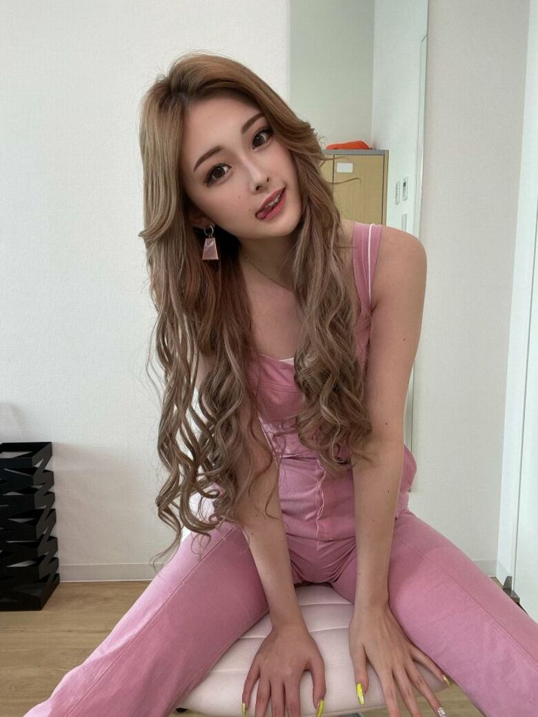 ゆうちゃみ パンチラ画像!エロい太もも💕貴重なパンツをまとめたぜ!!水着写真集も抜けちゃいます【動画あり】267