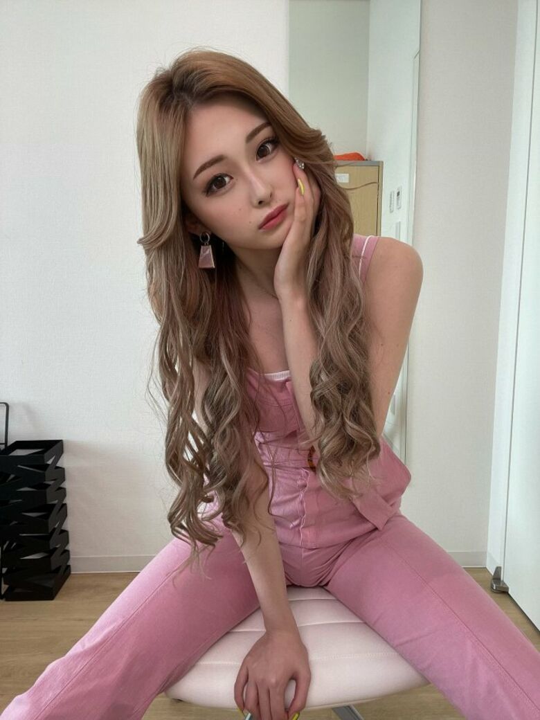 ゆうちゃみ パンチラ画像!エロい太もも💕貴重なパンツをまとめたぜ!!水着写真集も抜けちゃいます【動画あり】268