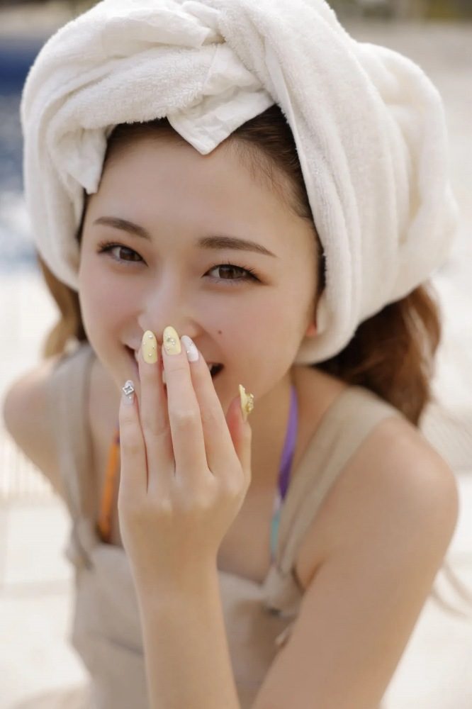 ゆうちゃみ パンチラ画像!エロい太もも💕貴重なパンツをまとめたぜ!!水着写真集も抜けちゃいます【動画あり】276