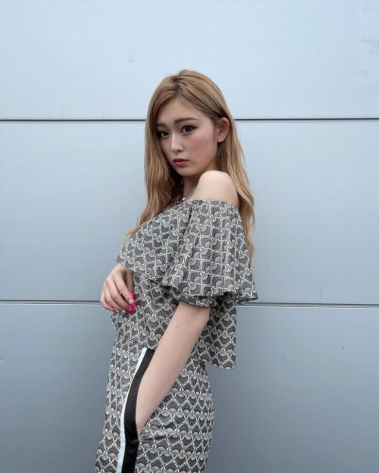 ゆうちゃみ📺パンチラがエロいぜ!貴重お宝パンツ画像💕水着写真集も抜けちゃいます【動画あり】177