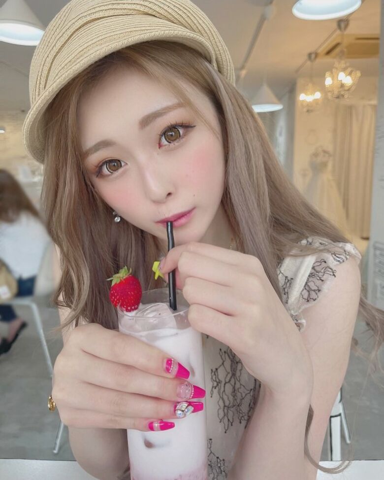 ゆうちゃみ📺パンチラがエロいぜ!貴重お宝パンツ画像💕水着写真集も抜けちゃいます【動画あり】257
