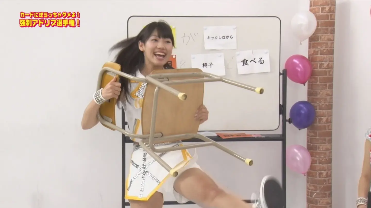 アップアップガールズ(仮)のパンチラしまくりでフル勃起012