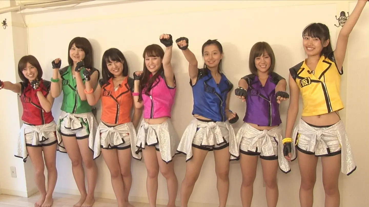 アップアップガールズ(仮)のパンチラしまくりでフル勃起022