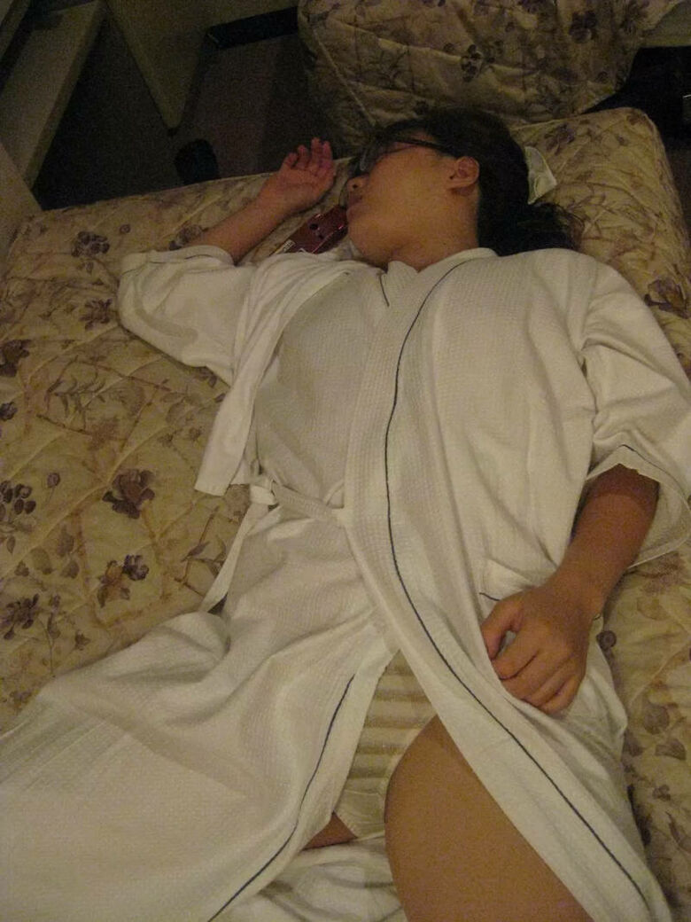 素人パンチラ画像017