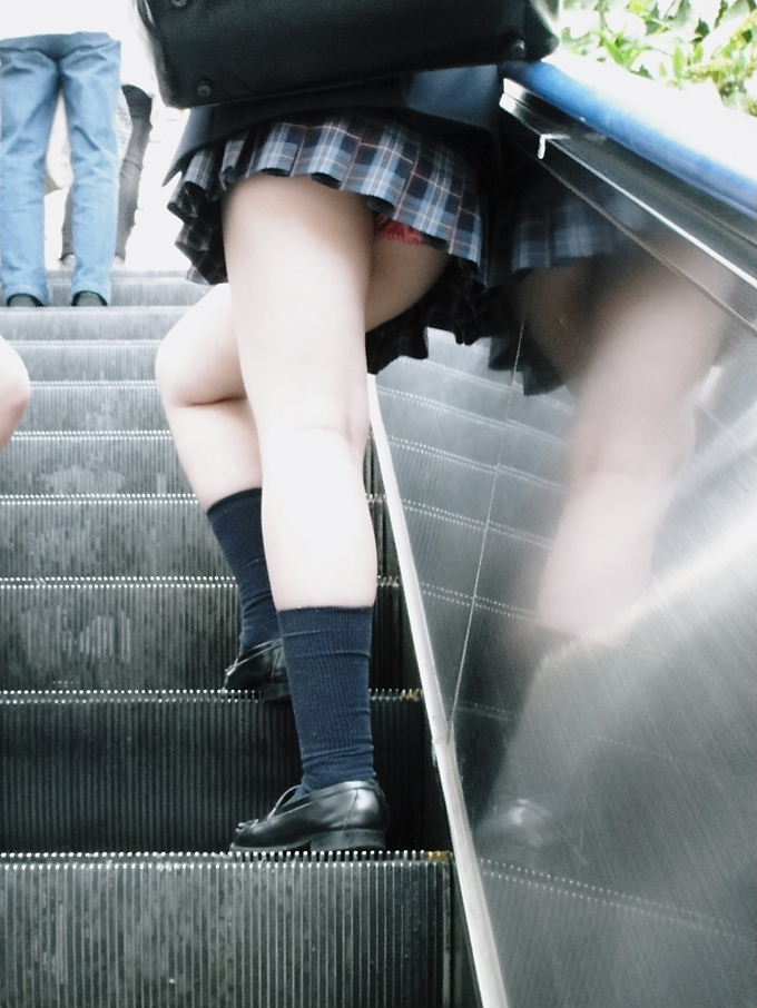 パンチラ画像022