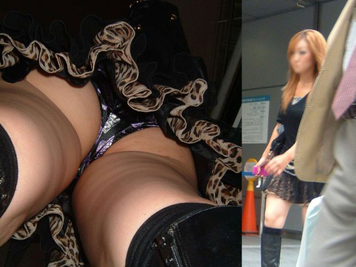 至高の逆さ撮りパンチラ画像！エロい盗撮パンツにお尻 生足が抜ける!!【厳選19枚】006枚目