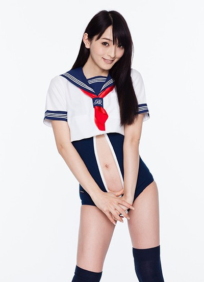 佐藤かよ グラビアがエロいぜ!お宝パンチラも抜けちゃいます♡002