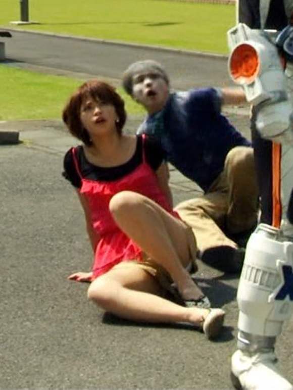 仮面ライダーフォーゼ第43話がパンチラ神回って知ってるかい??当時のエロい状況を振り返ってみたぜ!!006