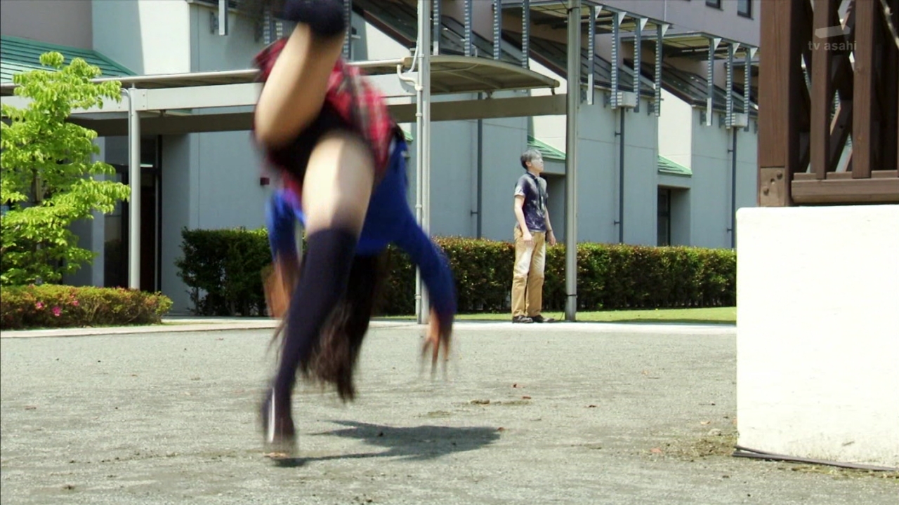 仮面ライダーフォーゼ第43話がパンチラ神回って知ってるかい??当時のエロい状況を振り返ってみたぜ!!016