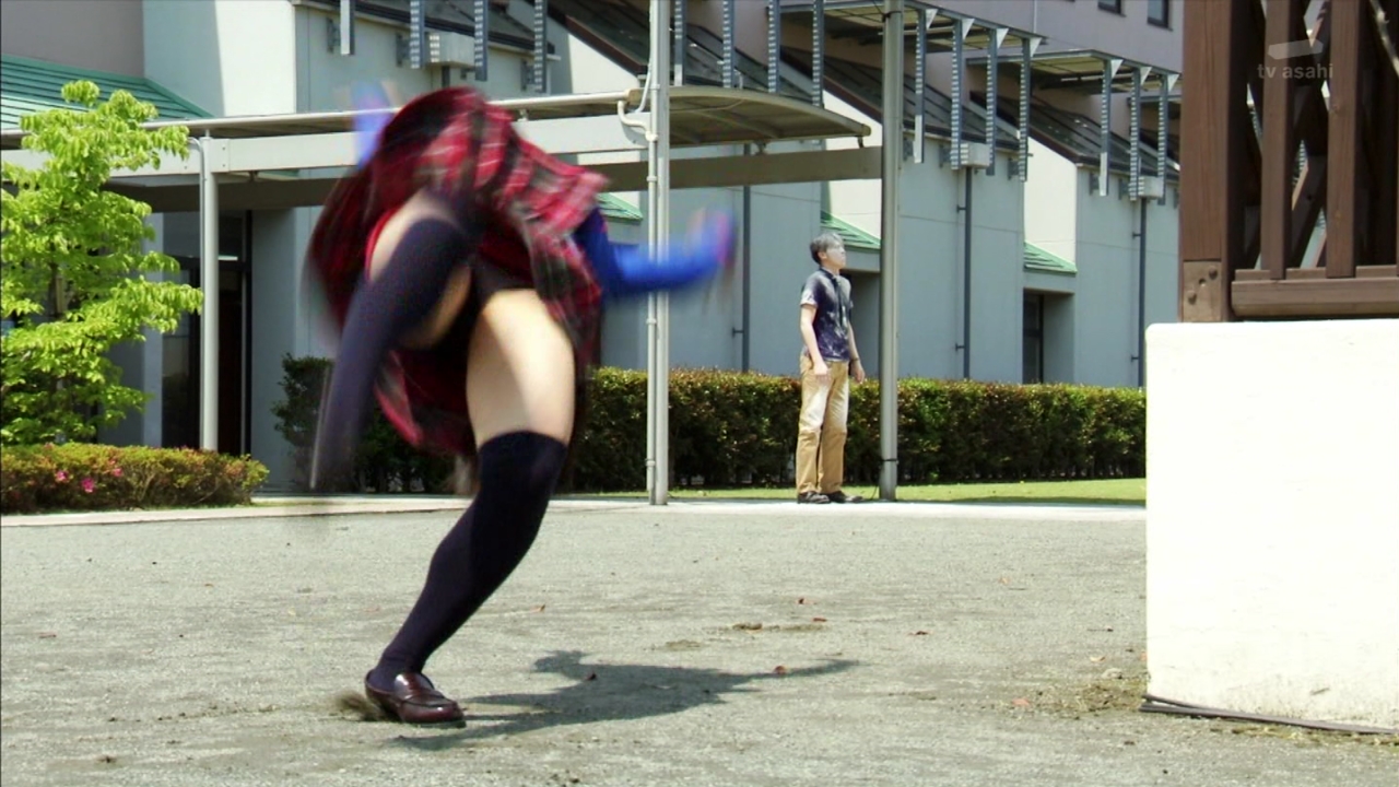 仮面ライダーフォーゼ第43話がパンチラ神回って知ってるかい??当時のエロい状況を振り返ってみたぜ!!017