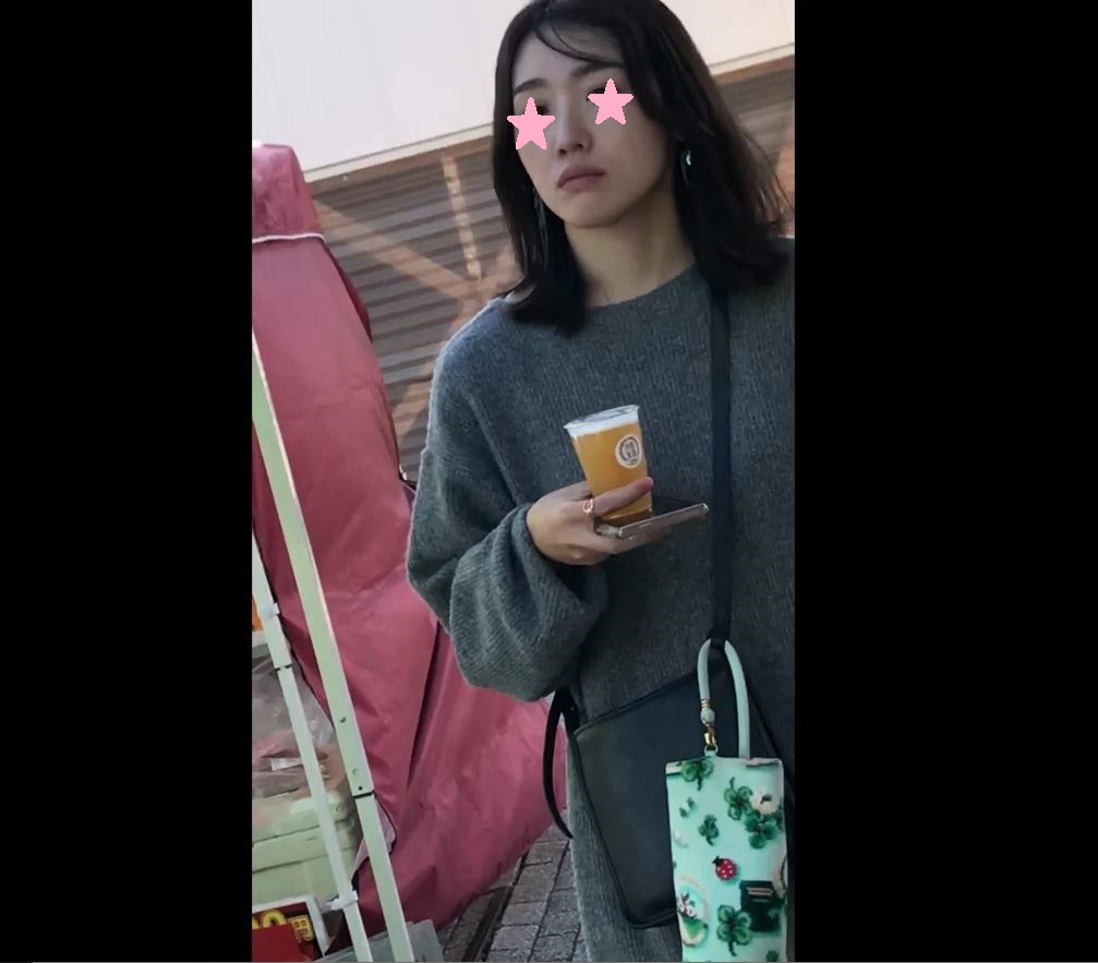 子連れの人妻と病院の受付お姉さん♡盗撮が同時に楽しめるパンチラ動画を紹介するぜ！【Pcolle】002