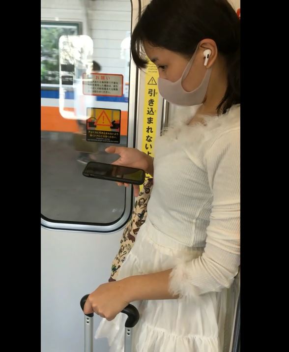 子連れの人妻と病院の受付お姉さん♡盗撮が同時に楽しめるパンチラ動画を紹介するぜ！【Pcolle】002