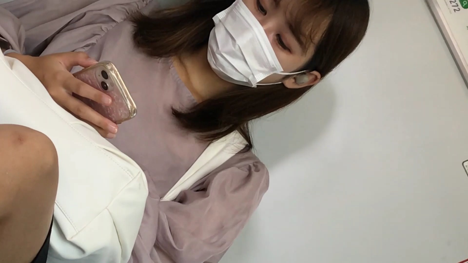【再販】063『バラ売り2』美人OLお姉さんと可愛いJDお姉さん達の着衣尻と美脚をじっくり観察!003