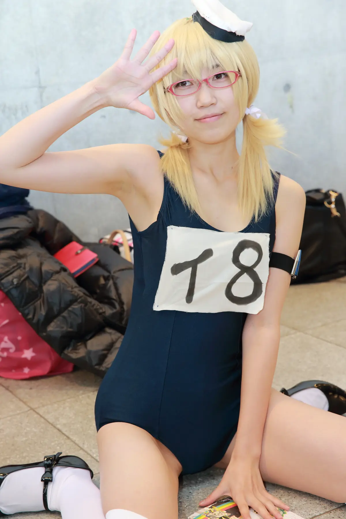 ワンフェス2014冬でスク水からハミ毛やマ○コに食い込みボンテージ024