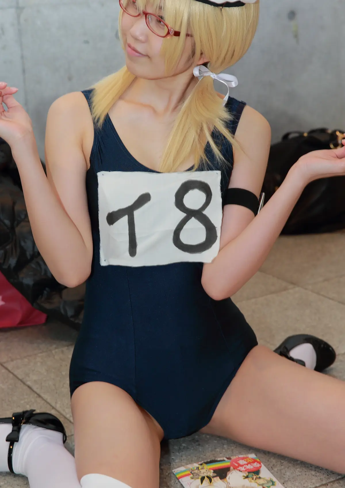 ワンフェス2014冬でスク水からハミ毛やマ○コに食い込みボンテージ025