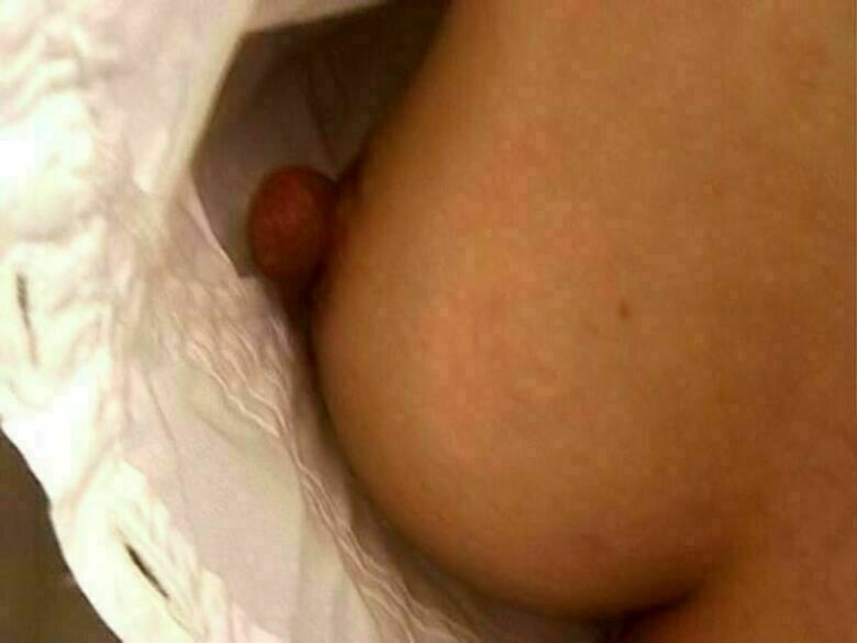 胸ちら動画像386枚!エロい胸チラ盗撮の巨乳人妻に素人JKおっぱい 乳首ポロリや谷間が抜ける!!【動画あり】172枚目