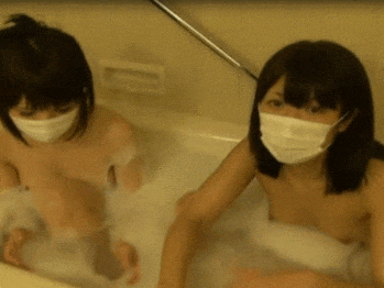 ヌード エロGIF画像27枚!全裸女性のエッチな美乳おっぱいに乳首 露出マンコに過激なポーズが抜ける!!013枚目