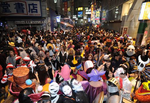 ハロウィン🎃エロ画像！動画もあるぜ!!盗撮・自撮りコスプレ女子のsns流出㊙️2025年はナニがくるか楽しみだよ♡010枚目