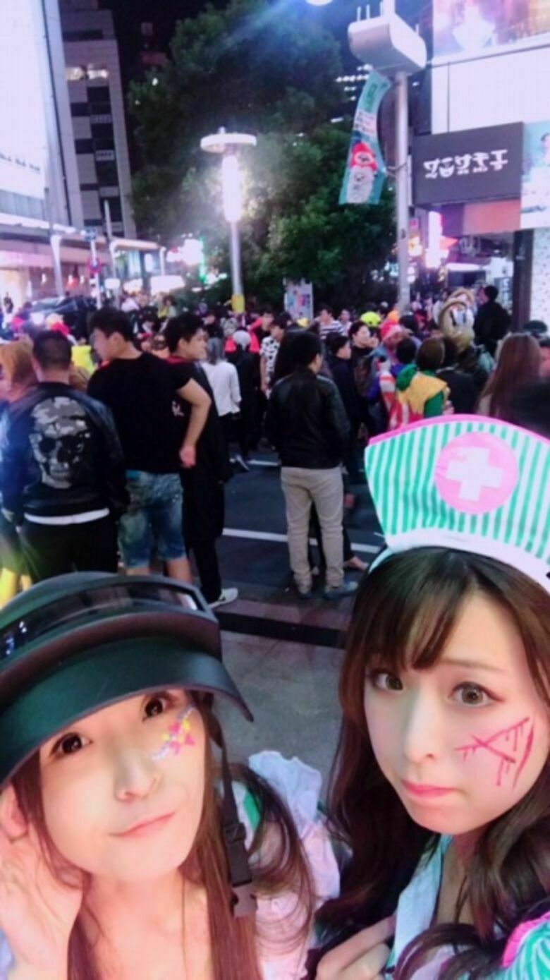 ハロウィン🎃エロ画像！動画もあるぜ!!盗撮・自撮りコスプレ女子のsns流出㊙️2025年はナニがくるか楽しみだよ♡041枚目
