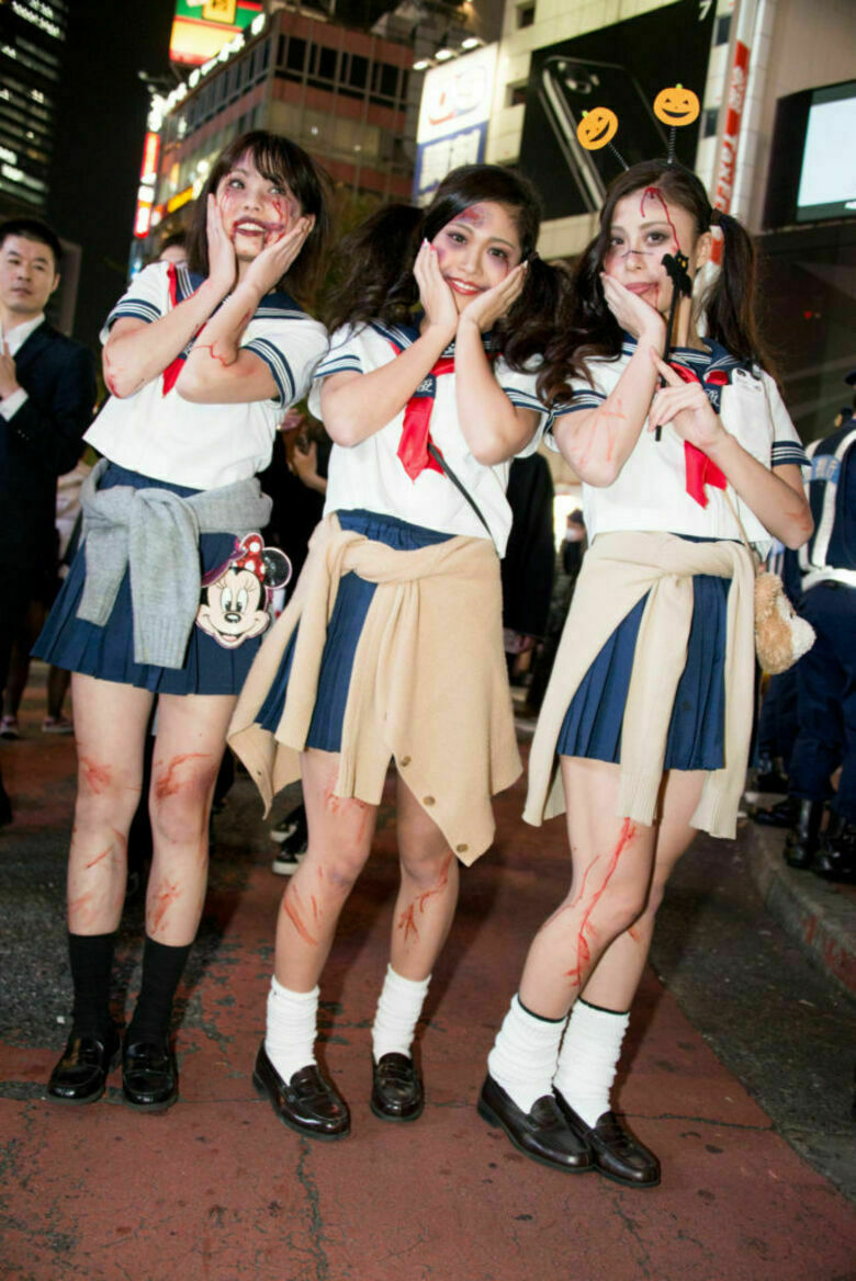 ハロウィン🎃エロ画像！動画もあるぜ!!盗撮・自撮りコスプレ女子のsns流出㊙️2025年はナニがくるか楽しみだよ♡061枚目