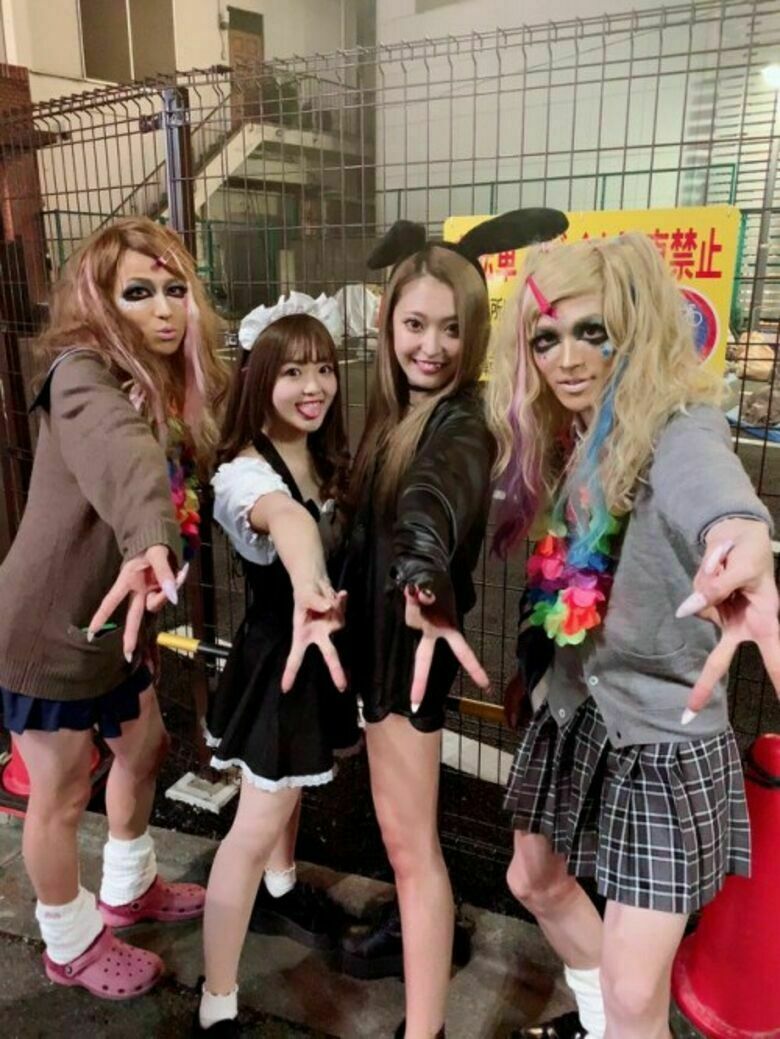 ハロウィン🎃エロ画像！動画もあるぜ!!盗撮・自撮りコスプレ女子のsns流出㊙️2025年はナニがくるか楽しみだよ♡109枚目