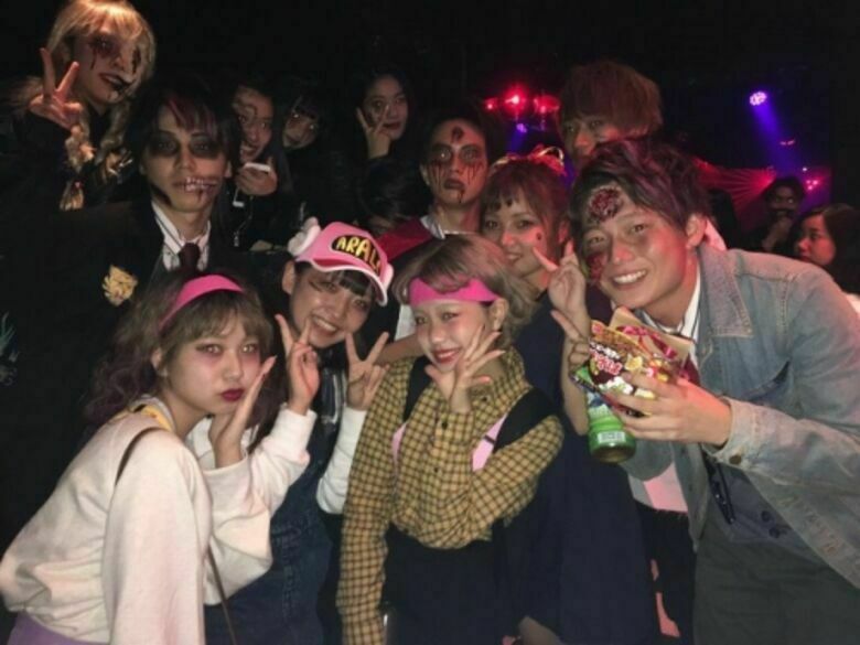 ハロウィン🎃エロ画像！動画もあるぜ!!盗撮・自撮りコスプレ女子のsns流出㊙️2025年はナニがくるか楽しみだよ♡161枚目