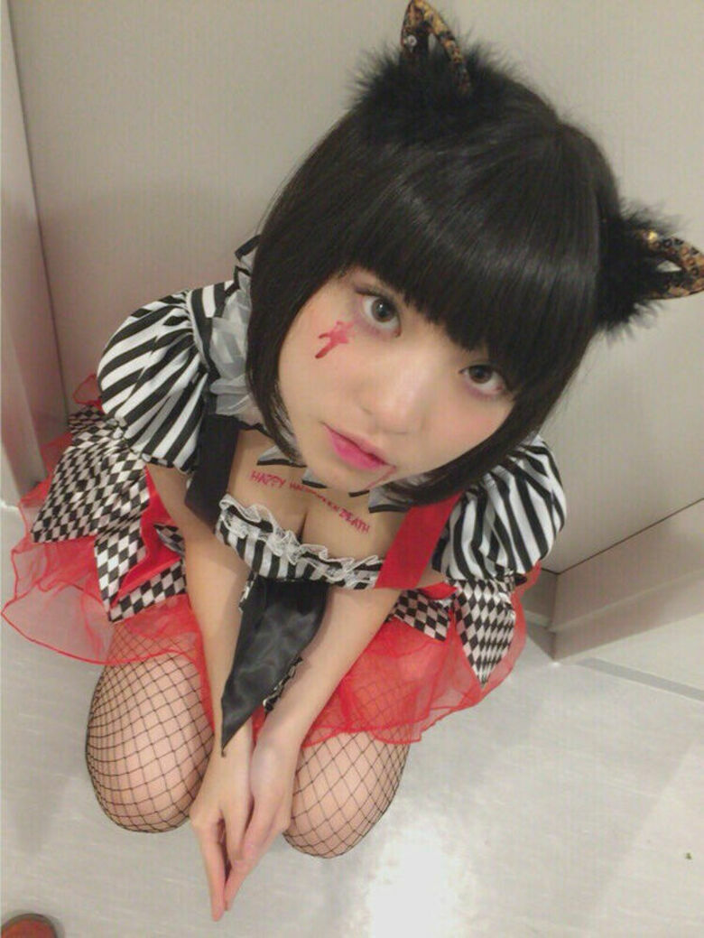 ハロウィン🎃エロ画像！動画もあるぜ!!盗撮・自撮りコスプレ女子のsns流出㊙️2025年はナニがくるか楽しみだよ♡177枚目