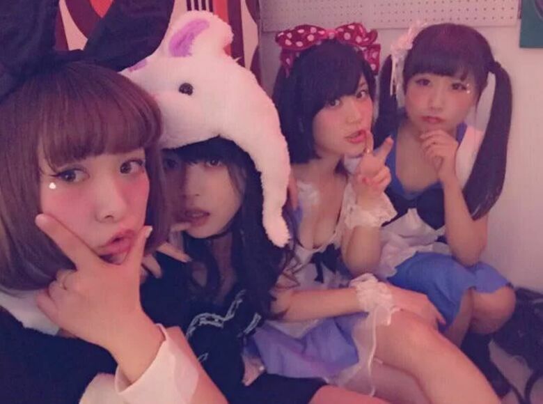 ハロウィン🎃エロ画像！動画もあるぜ!!盗撮・自撮りコスプレ女子のsns流出㊙️2025年はナニがくるか楽しみだよ♡185枚目