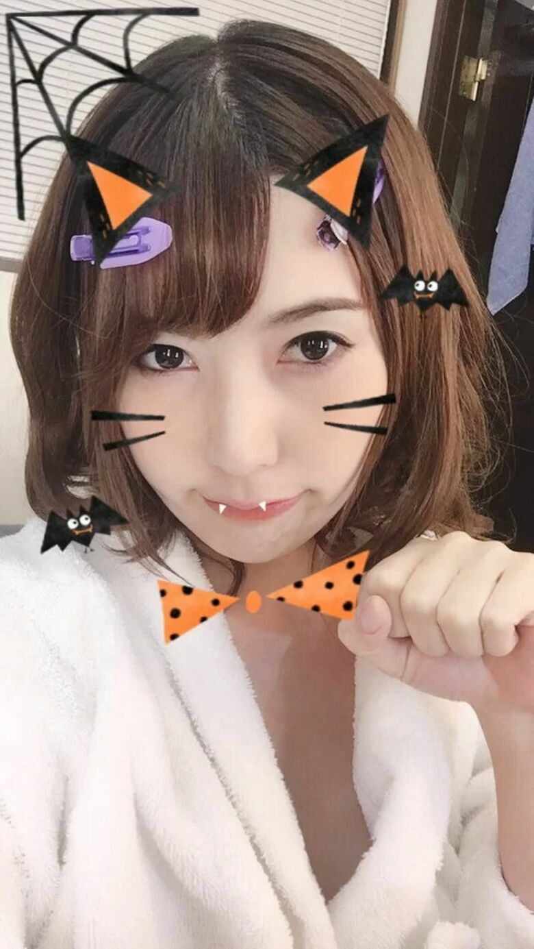 ハロウィン🎃エロ画像！動画もあるぜ!!盗撮・自撮りコスプレ女子のsns流出㊙️2025年はナニがくるか楽しみだよ♡189枚目