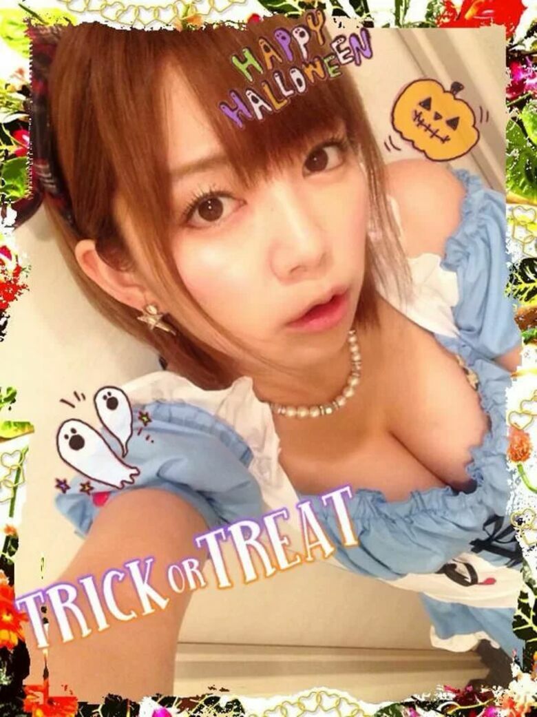ハロウィン🎃エロ画像！動画もあるぜ!!盗撮・自撮りコスプレ女子のsns流出㊙️2025年はナニがくるか楽しみだよ♡235枚目