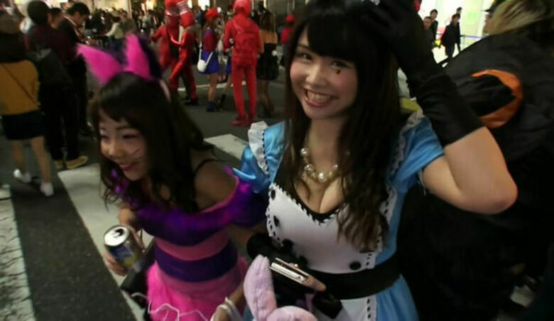 ハロウィン🎃エロ画像！動画もあるぜ!!盗撮・自撮りコスプレ女子のsns流出㊙️2025年はナニがくるか楽しみだよ♡237枚目